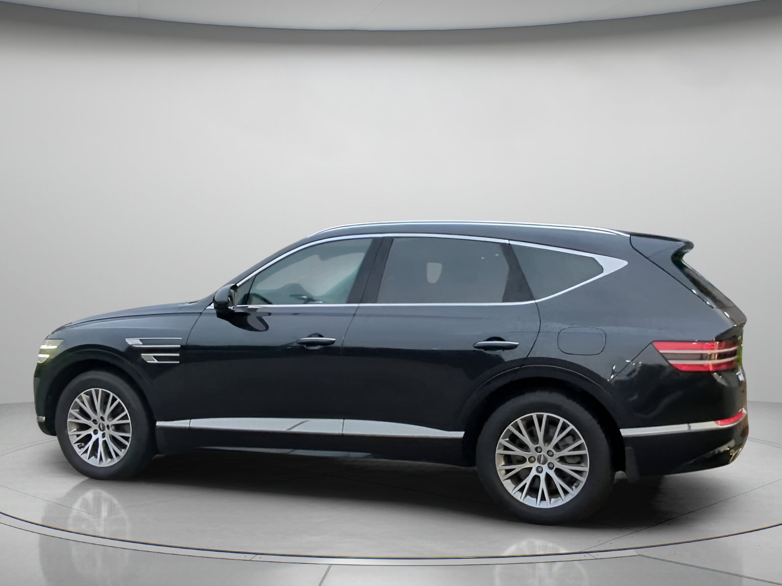 Used 2021 Genesis GV80 2.5T w/ Advanced Package 03 RWD image 18