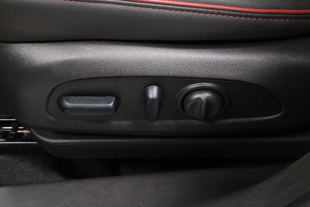 Used 2024 Chevrolet TrailBlazer RS AWD/4WD image 24