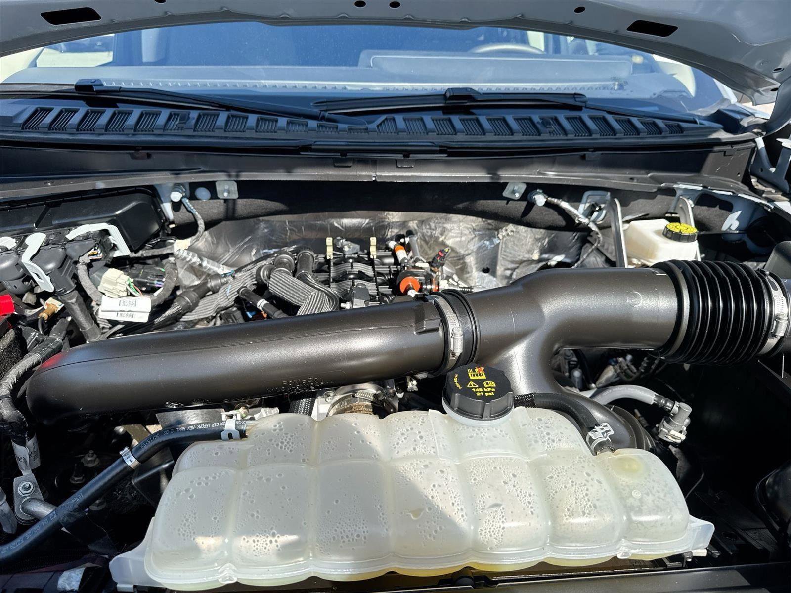 Certified 2025 Ford Expedition Active RWD image 17