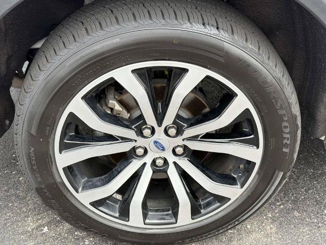 Certified 2025 Ford Explorer ST-Line AWD/4WD image 11