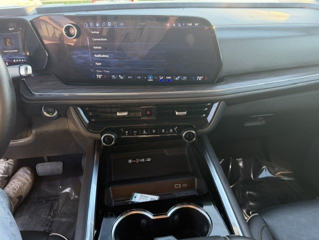 Used 2025 Chevrolet Tahoe Premier AWD/4WD image 20