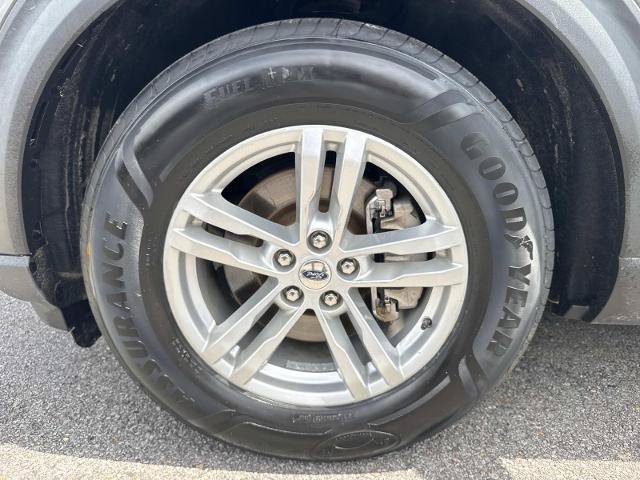 Certified 2021 Ford Explorer XLT RWD image 9