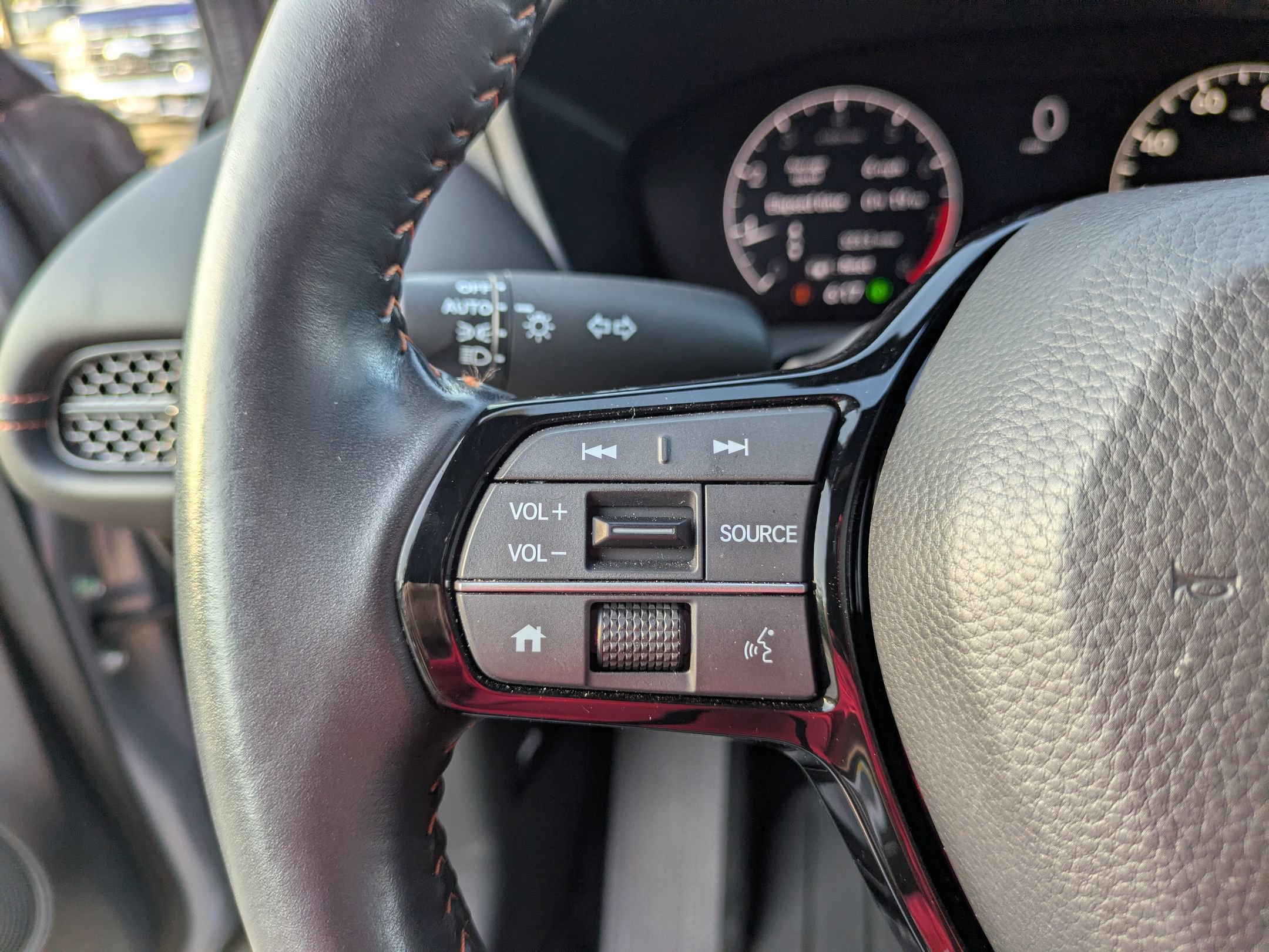 Used 2024 Honda HR-V Sport image 18