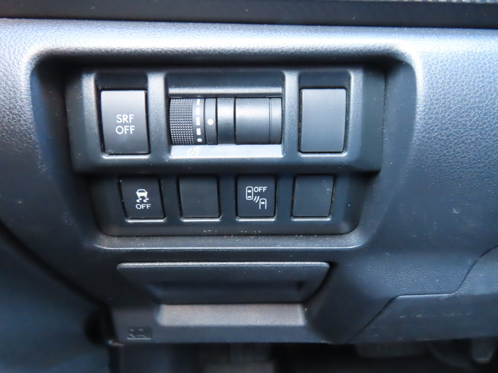 Used 2019 Subaru Crosstrek 2.0i Premium w/ Eyesight System AWD/4WD image 14
