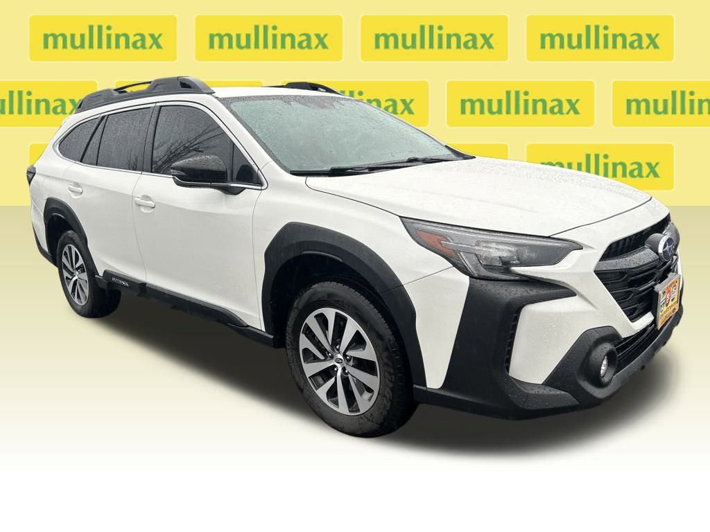 Used 2024 Subaru Outback Premium image 1