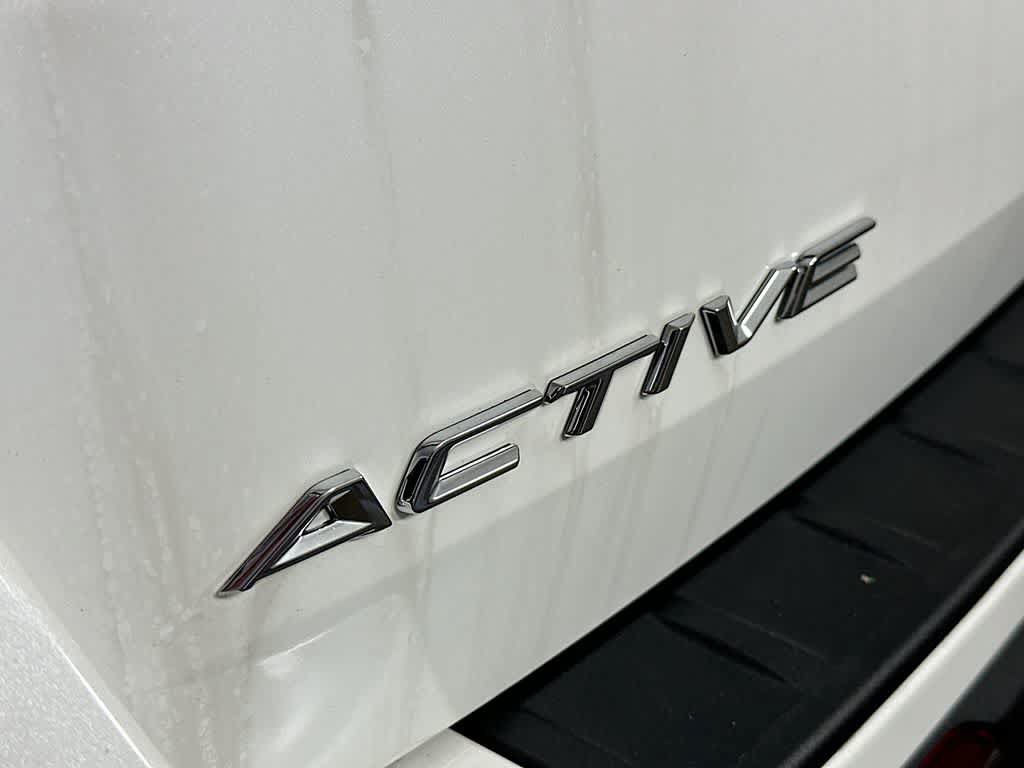 Certified 2025 Ford Explorer Active w/ Active Comfort Package RWD image 7