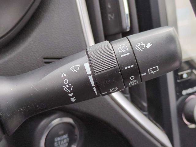 Used 2023 Subaru Forester Limited AWD/4WD image 27