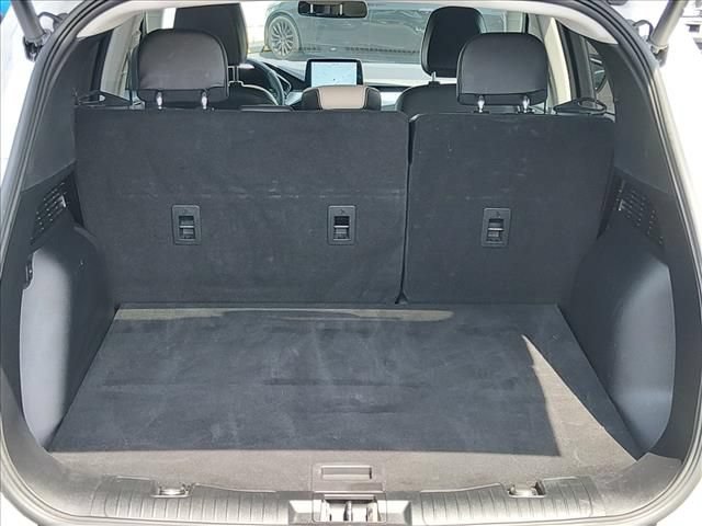Certified 2022 Ford Escape Titanium FWD image 16