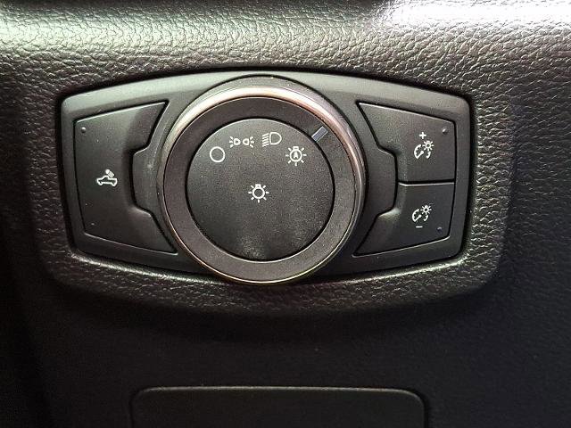 Certified 2018 Ford F150 Raptor w/ Equipment Group 802A Luxury image 29