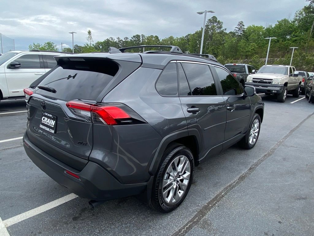 Used 2025 Toyota RAV4 XLE Premium FWD image 5