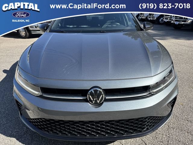 Used 2025 Volkswagen Jetta Sport FWD image 10
