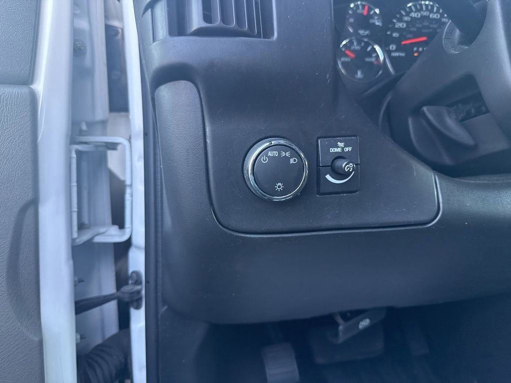 Used 2023 Chevrolet Express 2500 w/ Driver Convenience Package image 12