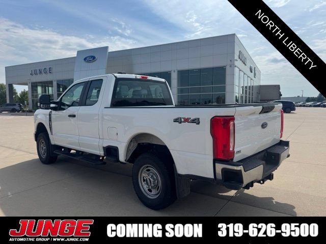 Certified 2024 Ford F250 XL w/ Snow Plow/Camper Package AWD/4WD image 2