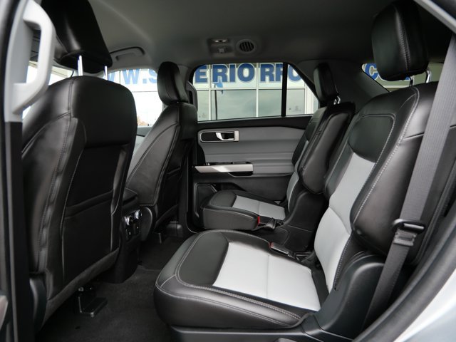 Certified 2023 Ford Explorer XLT w/ Equipment Group 202A AWD/4WD image 18