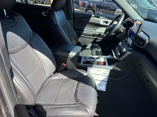 Certified 2020 Ford Explorer ST w/ ST High-Performance Pack AWD/4WD image 9