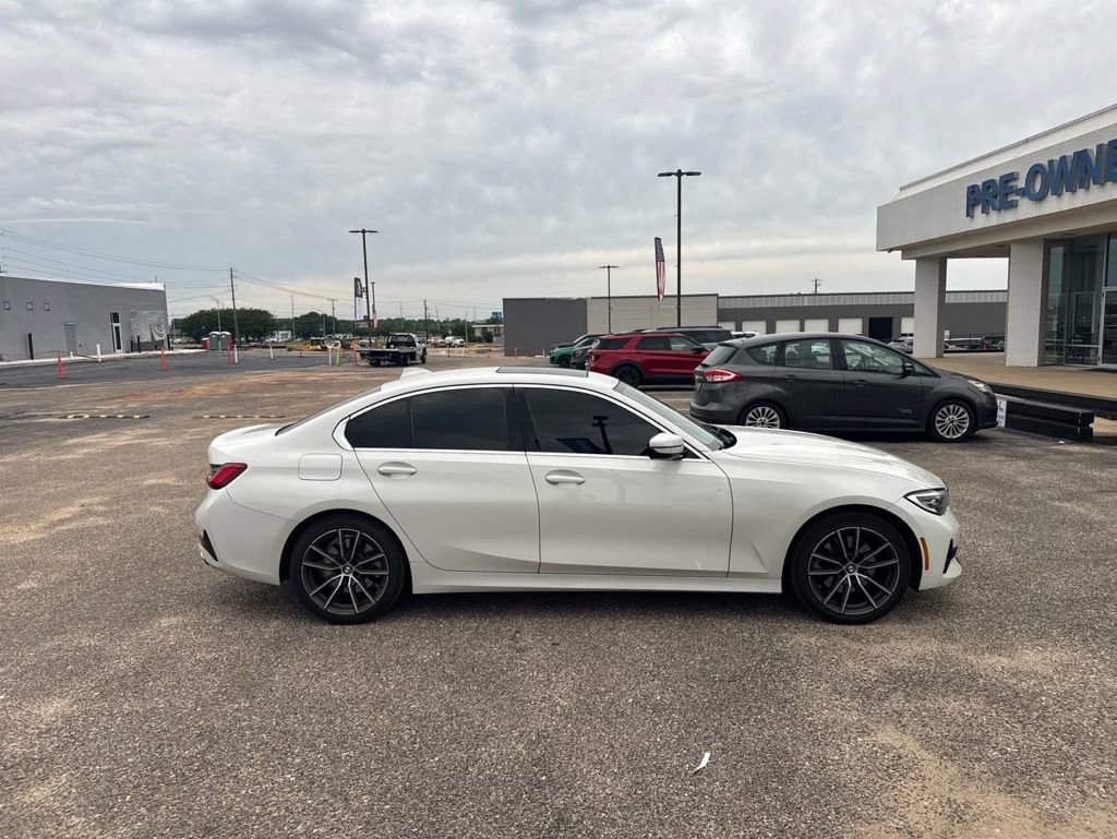 Used 2019 BMW 330i Sedan RWD image 13