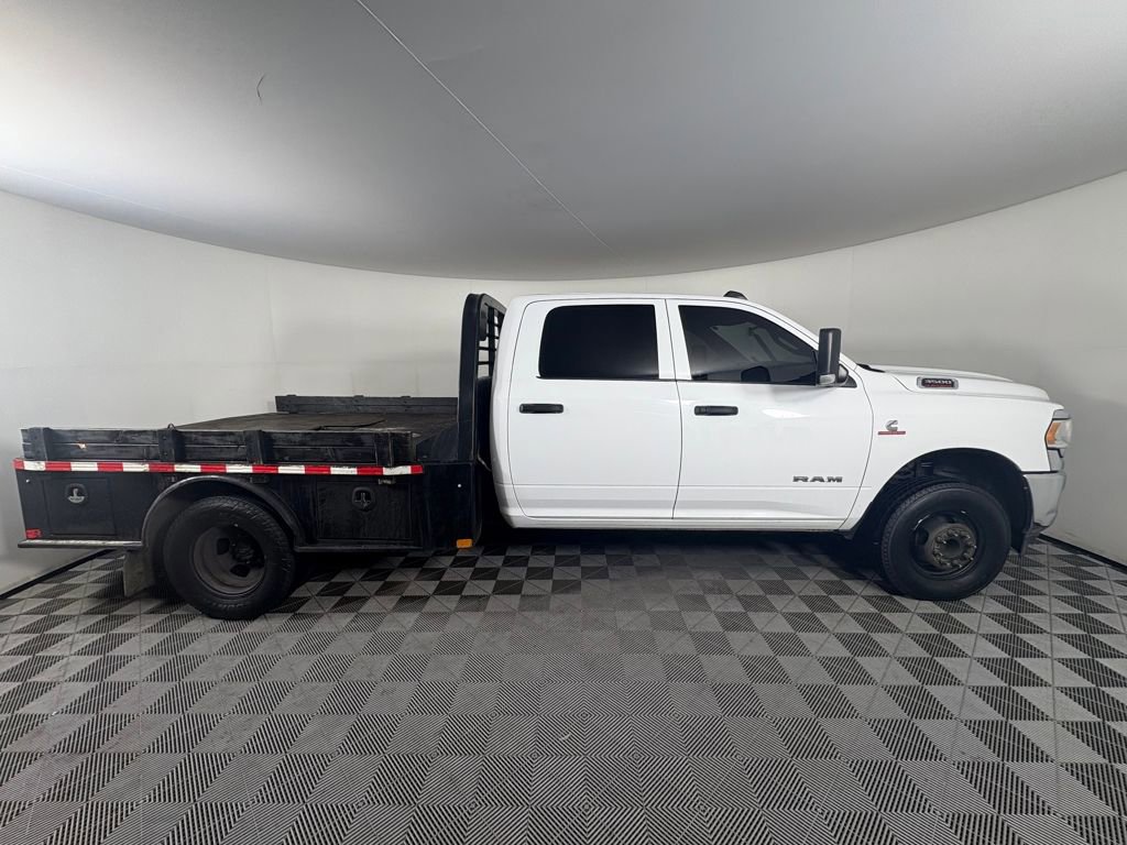 Used 2022 RAM 3500 Tradesman w/ Chrome Appearance Group image 5