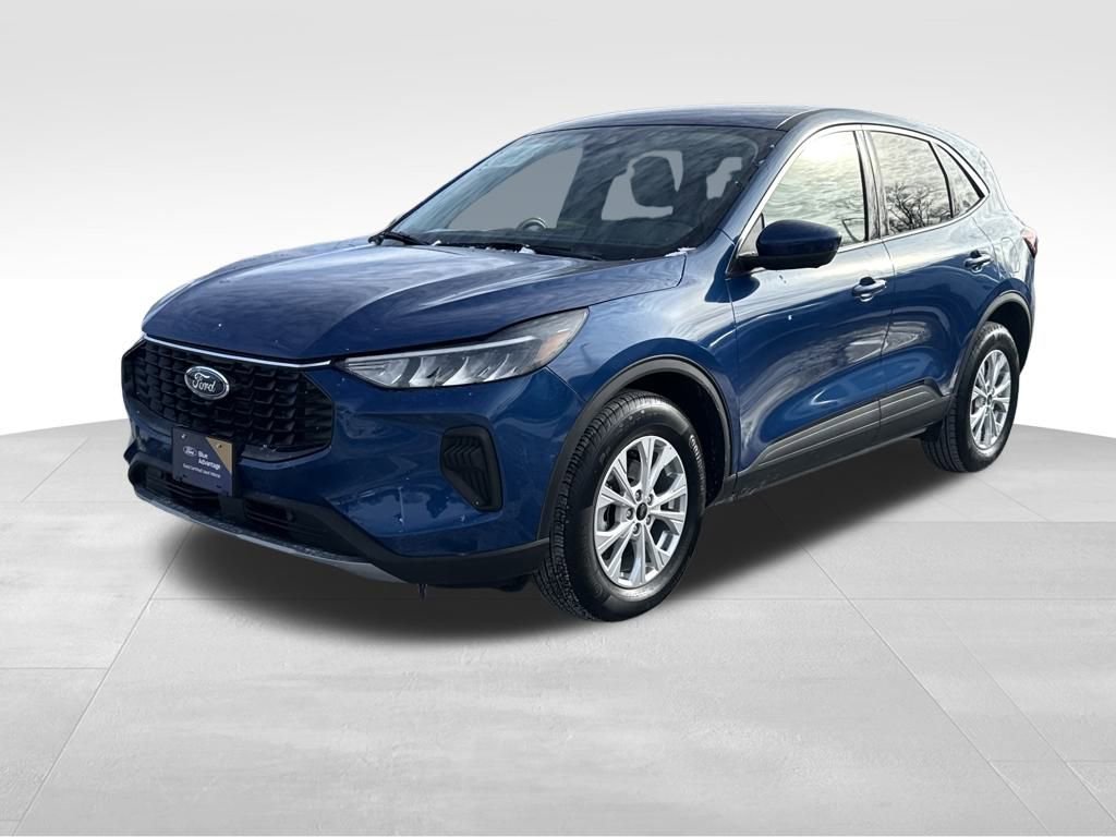 Certified 2023 Ford Escape Active w/ Tech Pack #2 image 2