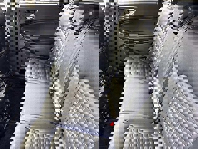 Certified 2024 Ford Edge SEL image 18