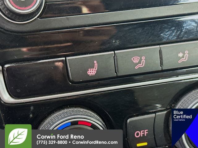 Used 2018 Volkswagen Passat 3.6 FWD image 22