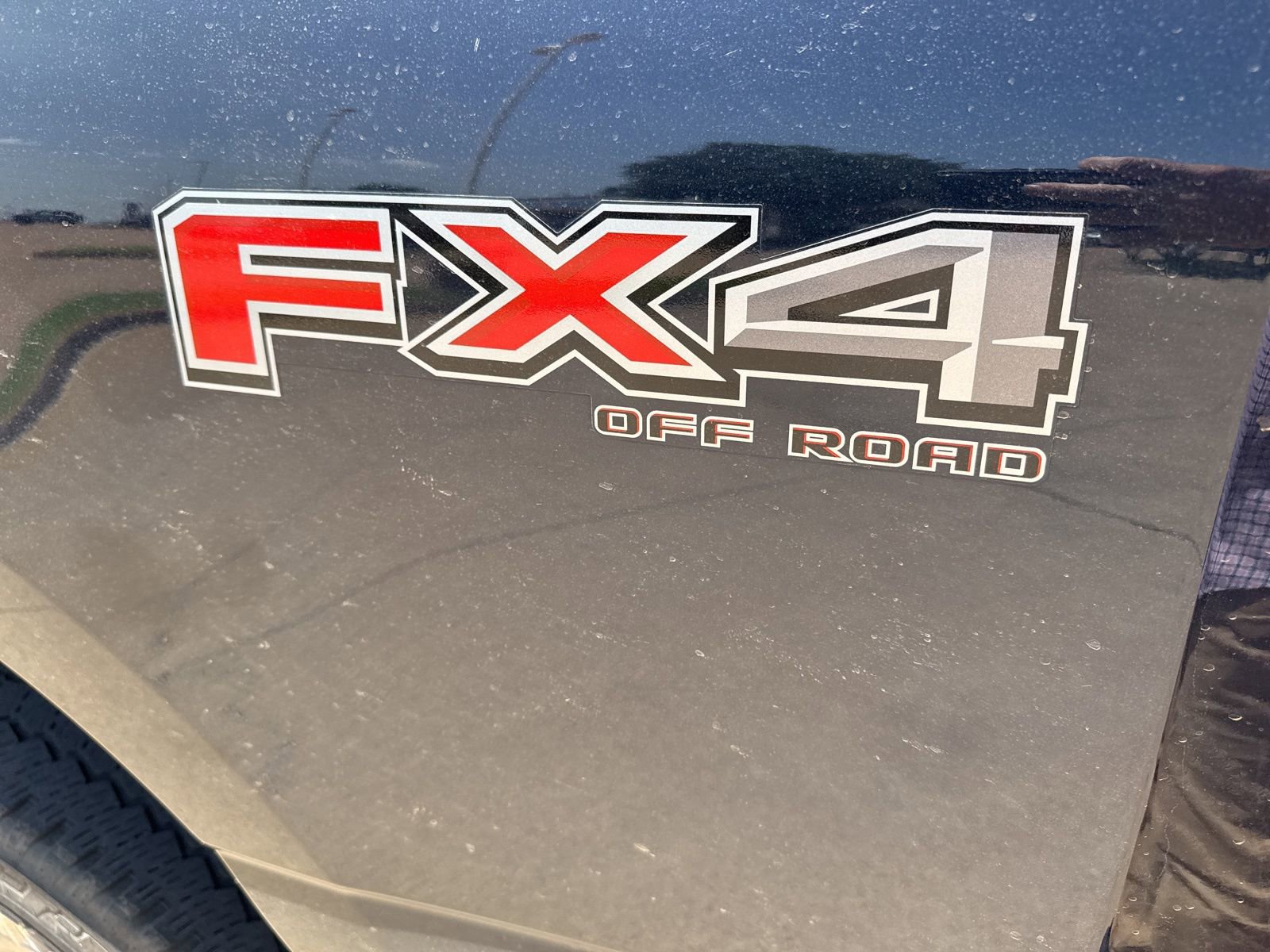 Certified 2024 Ford F250 Lariat w/ Lariat Ultimate Package AWD/4WD image 9