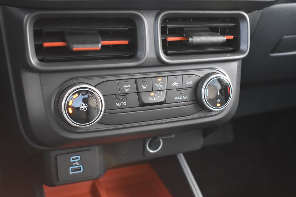 Certified 2024 Ford Maverick XLT w/ Equipment Group 300A Standard image 13