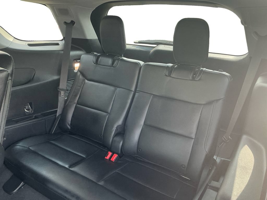 Certified 2022 Ford Explorer Limited w/ Limited Technology Package RWD image 21