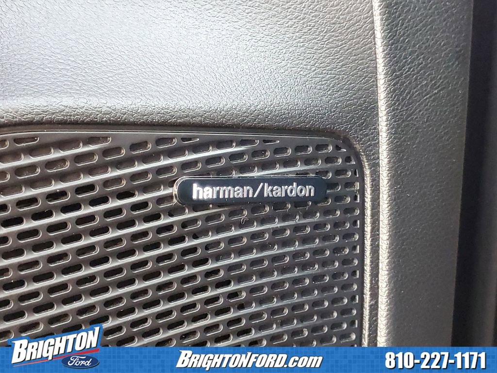 Used 2021 Chrysler Pacifica Pinnacle AWD/4WD image 20