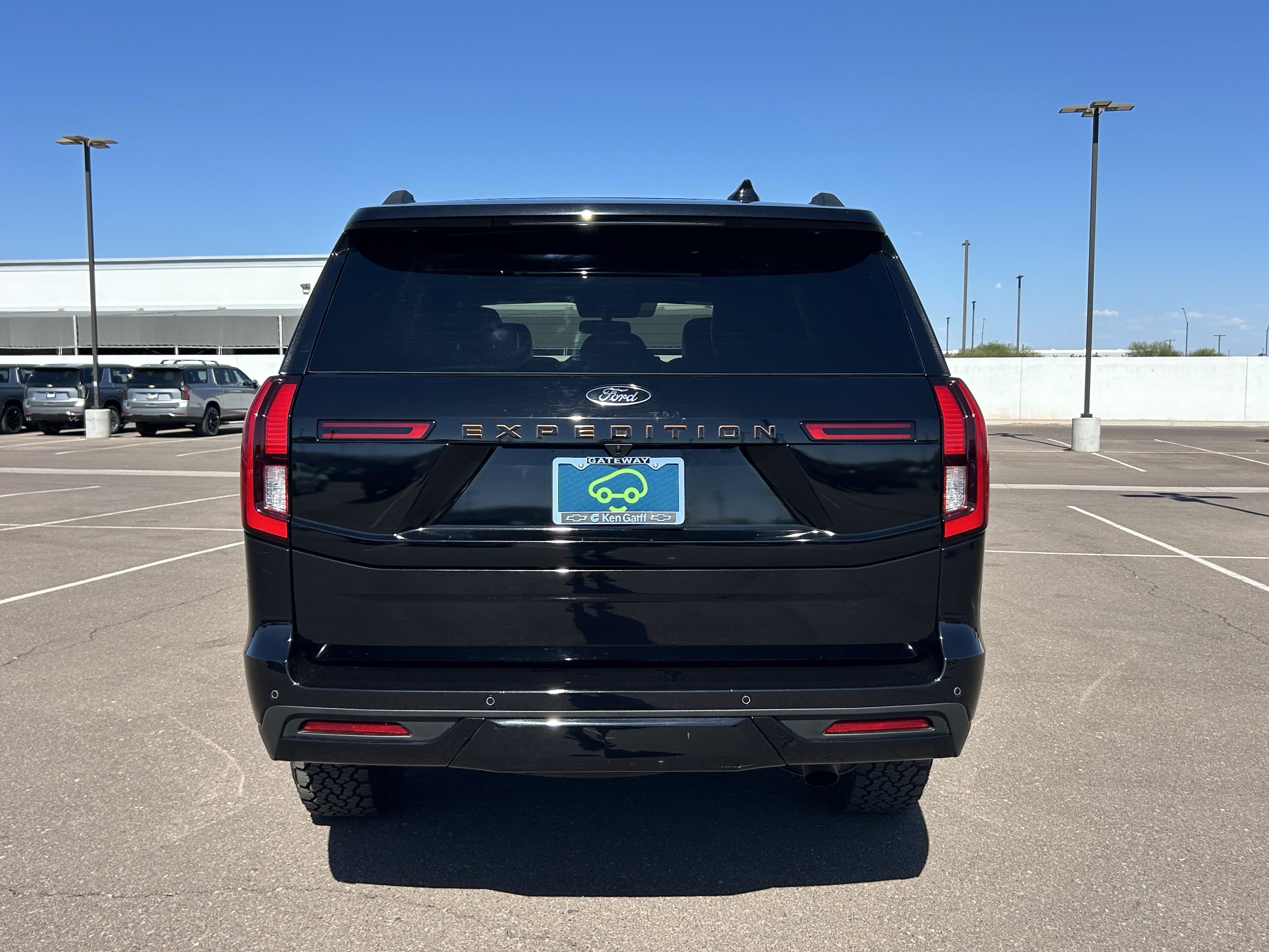 Certified 2025 Ford Expedition Tremor AWD/4WD image 5