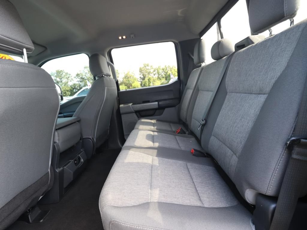 Certified 2024 Ford F250 XL w/ STX Appearance Package AWD/4WD image 9