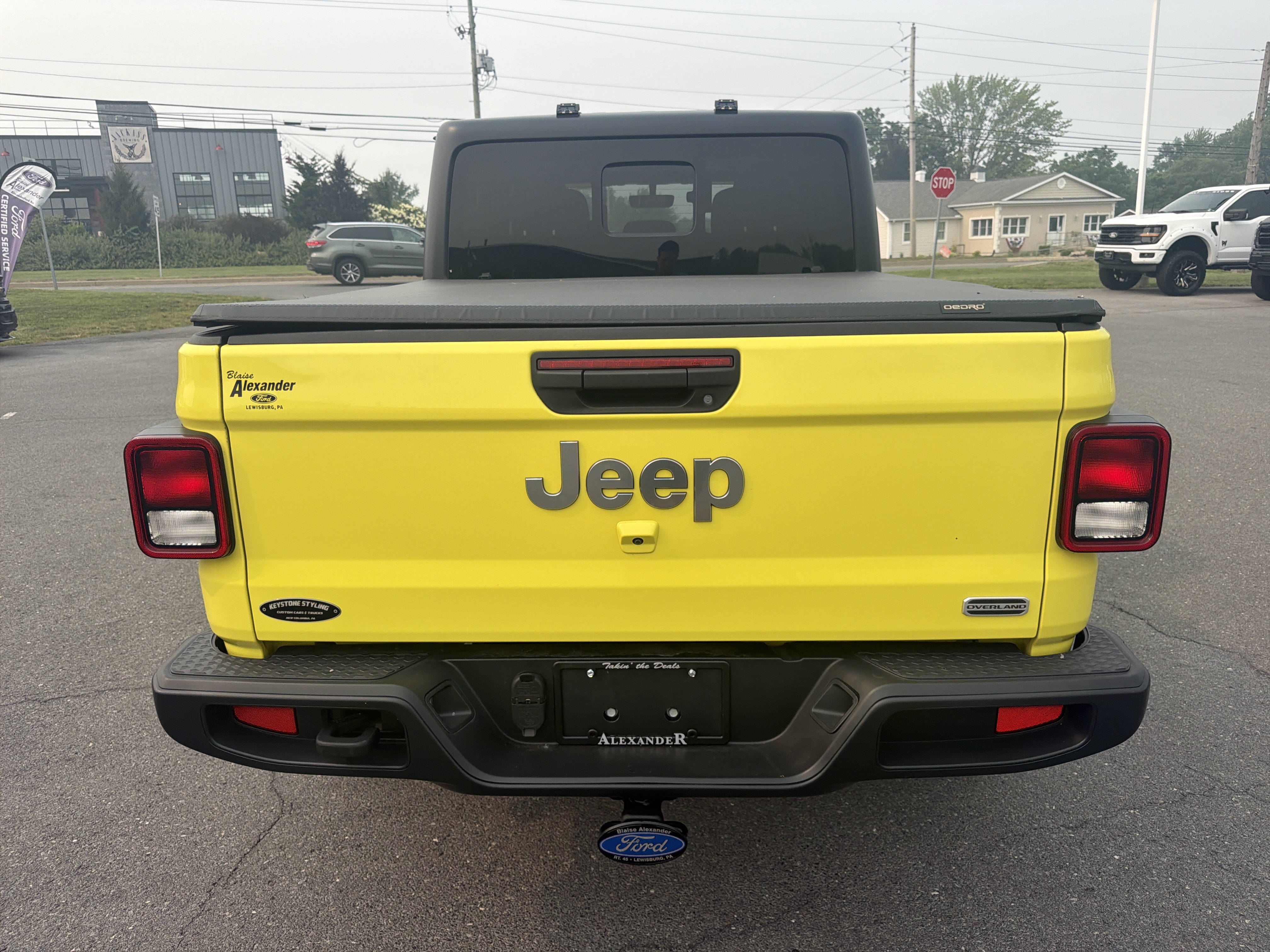 Used 2023 Jeep Gladiator Overland AWD/4WD video 4