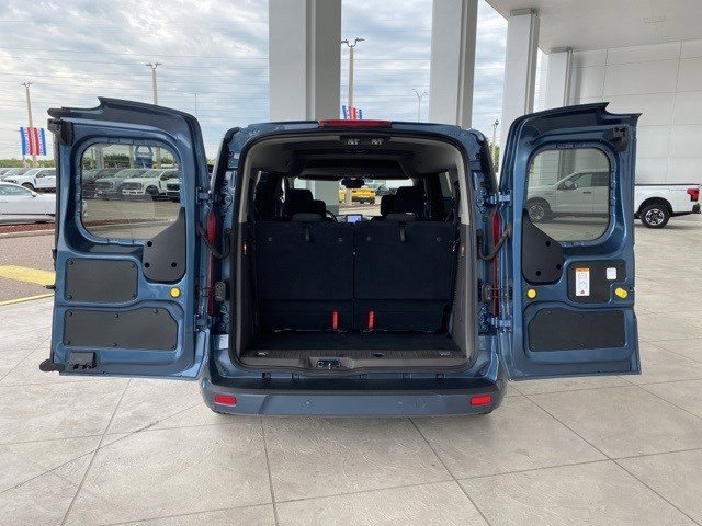 Certified 2020 Ford Transit Connect XLT image 8