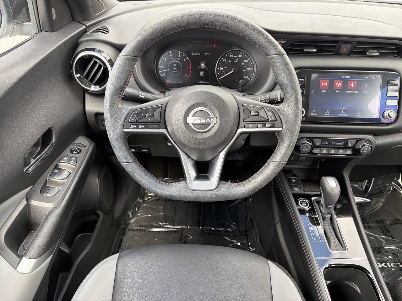 Used 2023 Nissan Kicks SR w/ SR Premium Package FWD image 13
