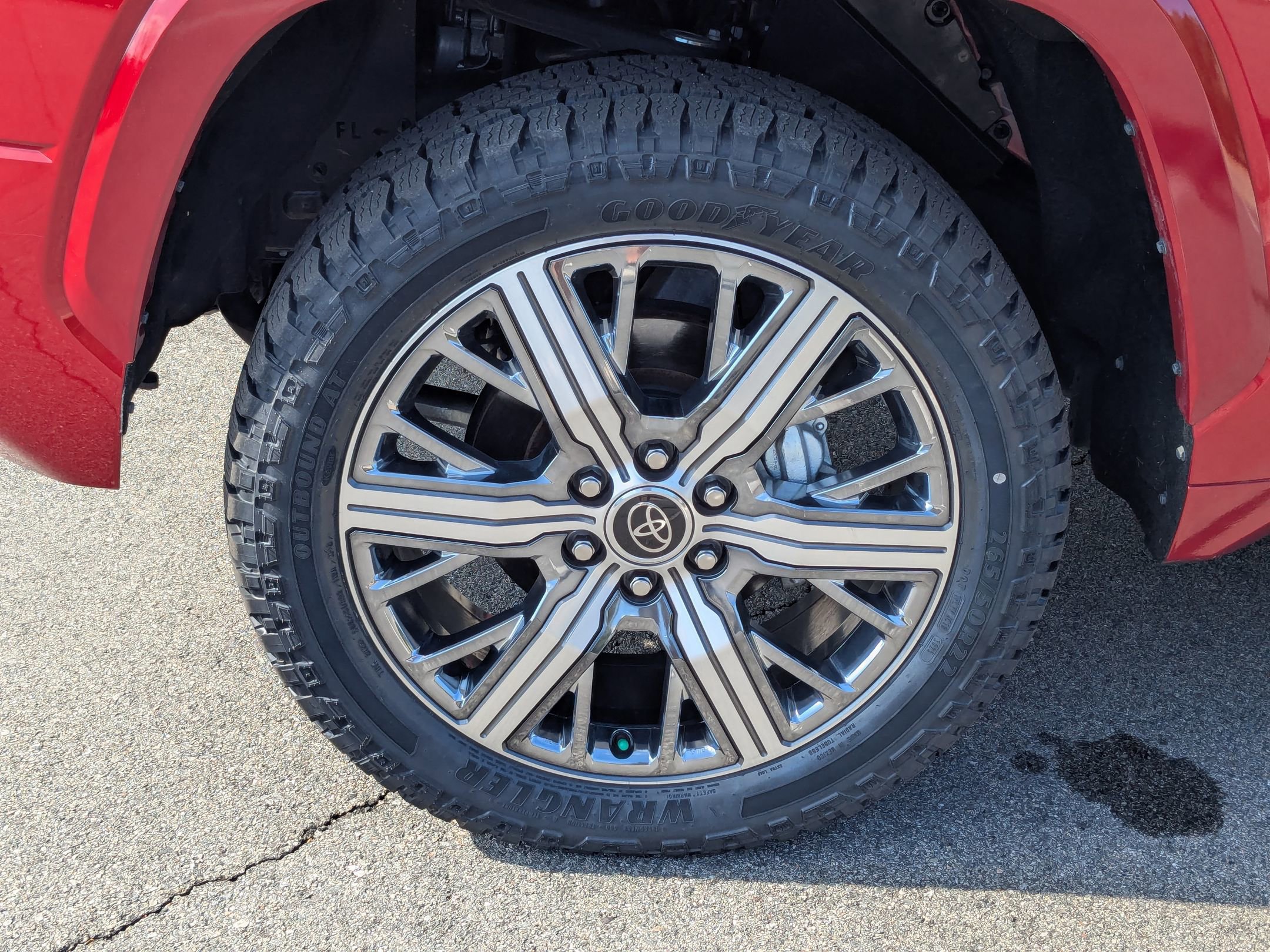 Used 2023 Toyota Tundra Capstone image 10