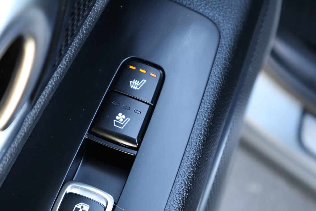 Used 2024 Kia Telluride SX Prestige AWD/4WD image 31