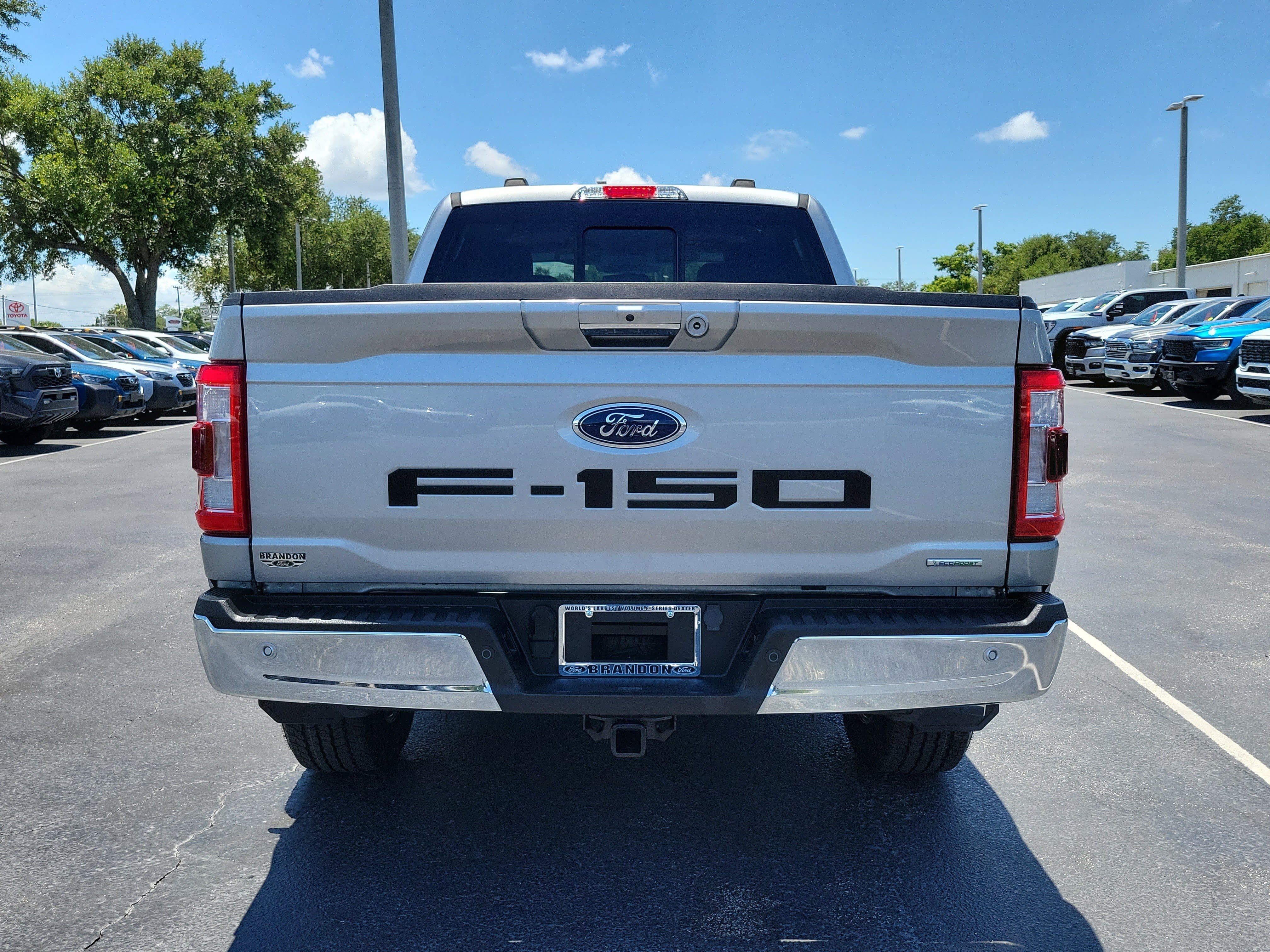 Certified 2023 Ford F150 Lariat w/ Trailer Tow Package AWD/4WD image 8