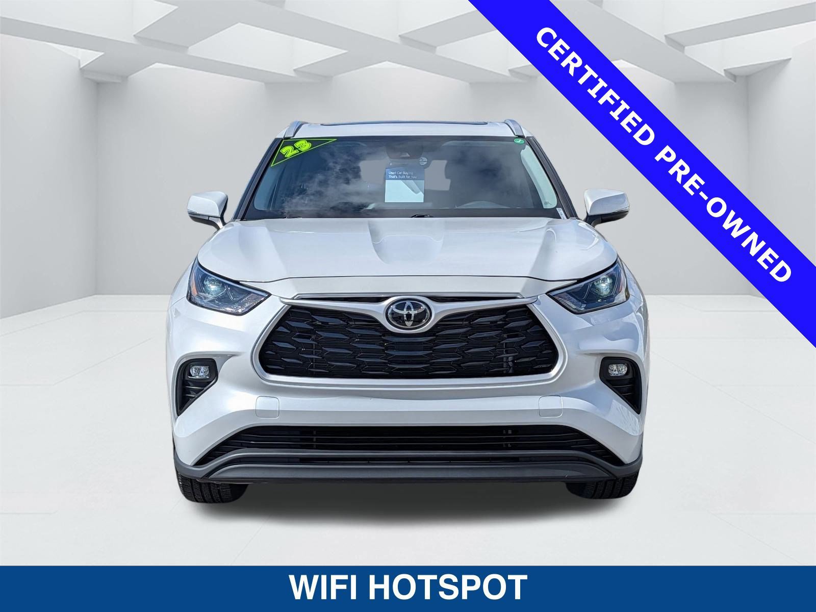 Used 2023 Toyota Highlander XLE image 9