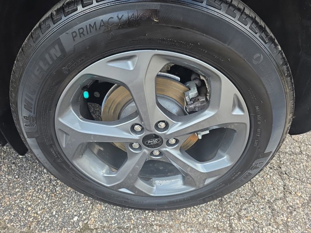 Certified 2024 Ford Escape ST-Line w/ Tech Pack #1 image 13