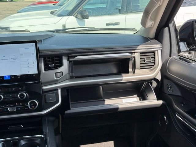 Certified 2024 Ford Expedition Max XLT AWD/4WD image 32