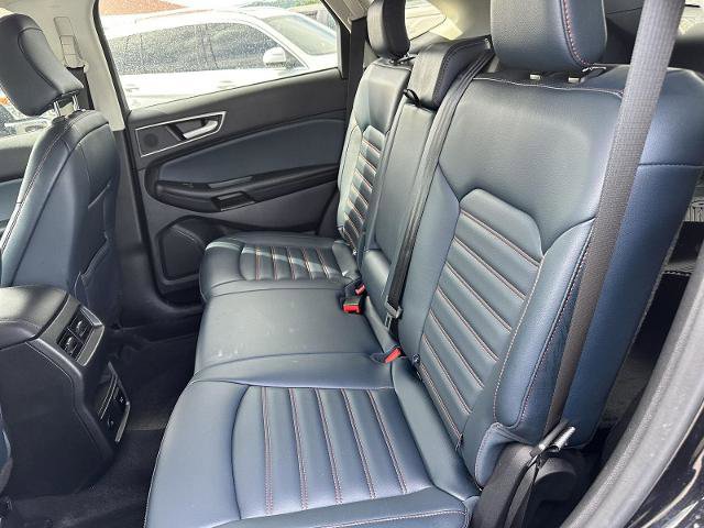 Certified 2024 Ford Edge SEL w/ Sport Appearance Package AWD/4WD image 16