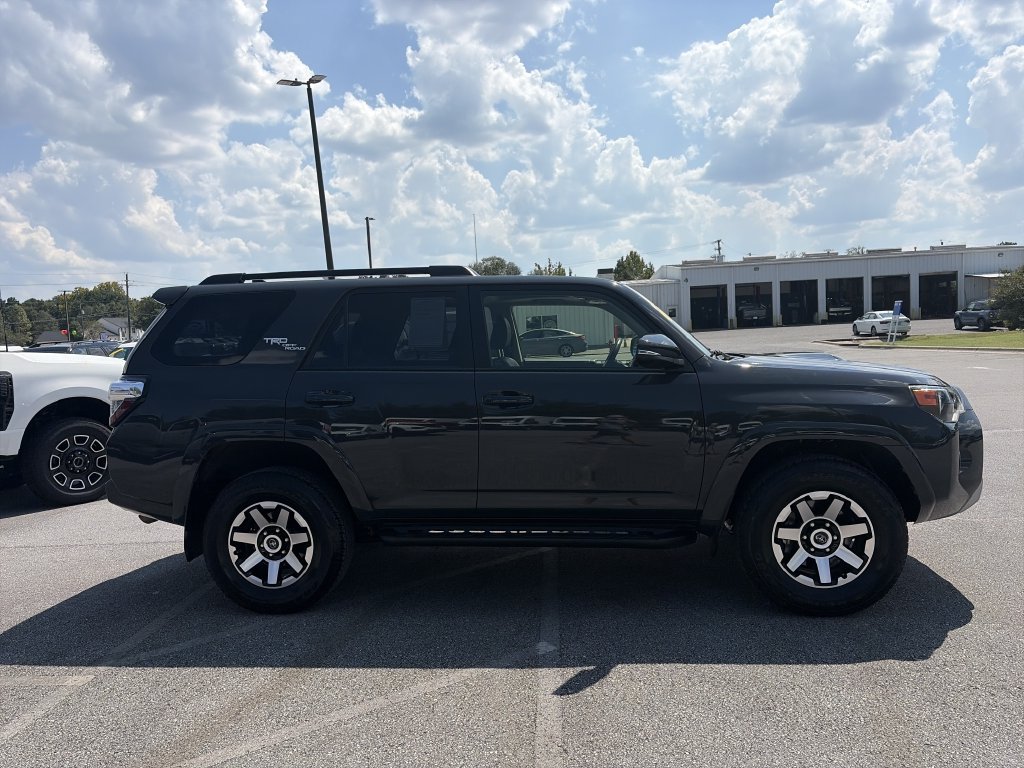 Used 2024 Toyota 4Runner TRD Off-Road Premium w/ Moonroof Package AWD/4WD image 8