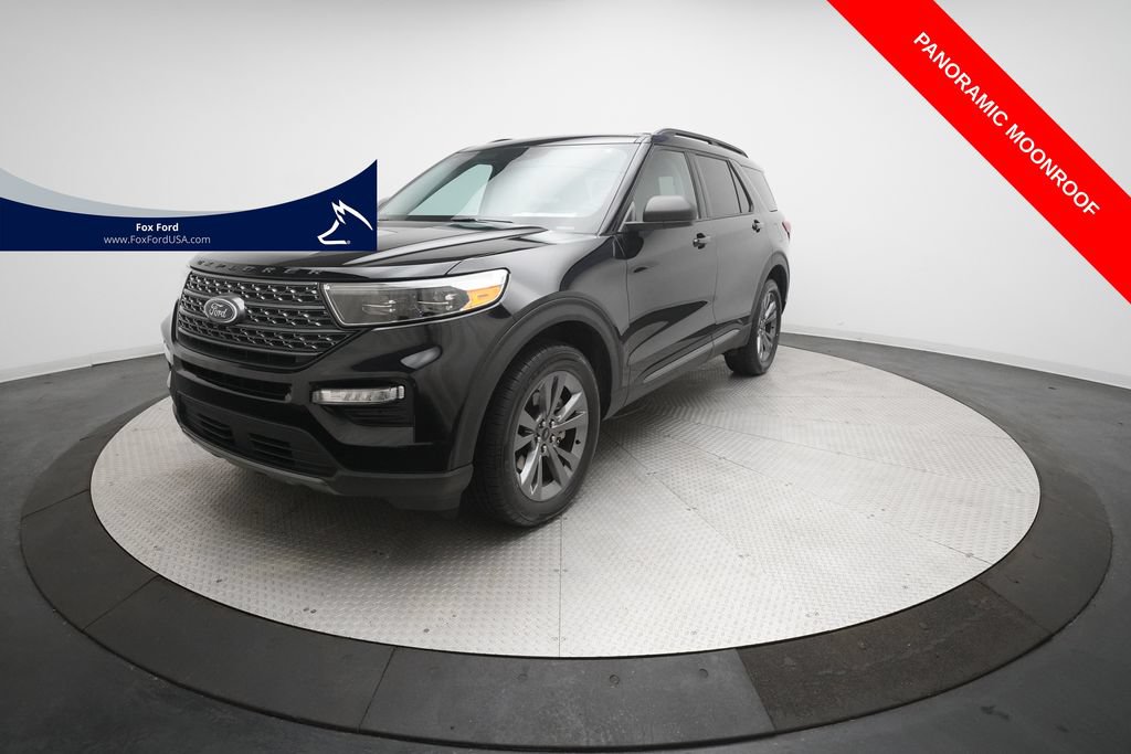 Certified 2023 Ford Explorer XLT w/ Equipment Group 202A AWD/4WD image 1