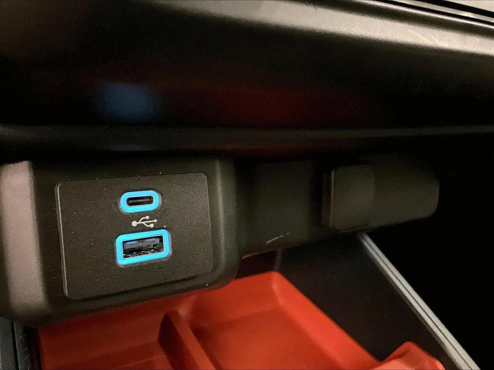 Certified 2022 Ford Maverick XLT w/ XLT Luxury Package FWD image 31