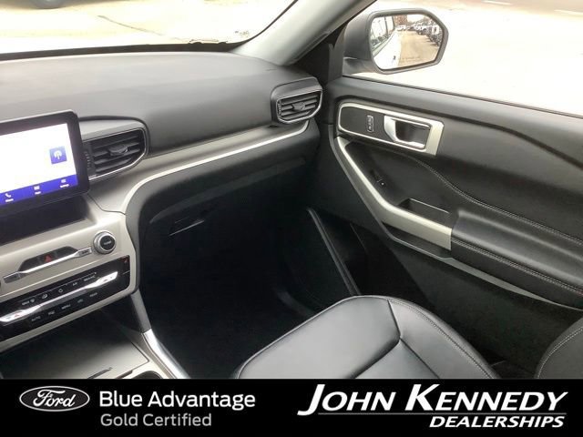 Certified 2023 Ford Explorer XLT w/ Equipment Group 202A image 22