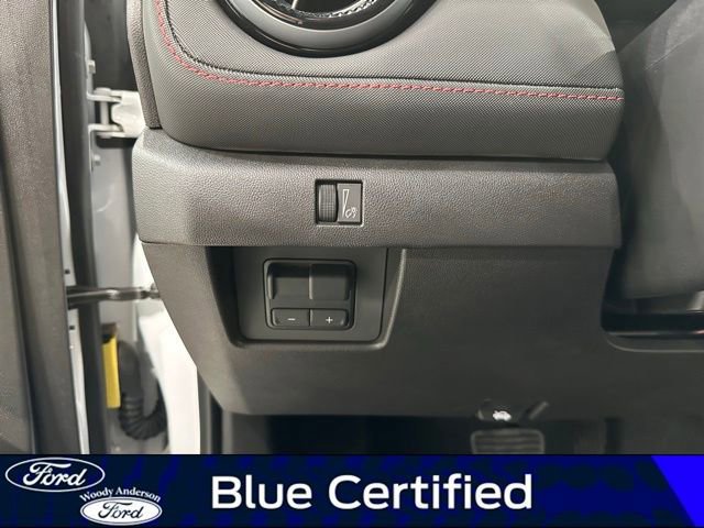 Used 2024 Chevrolet Colorado Z71 w/ Z71 Convenience Package 2 image 22