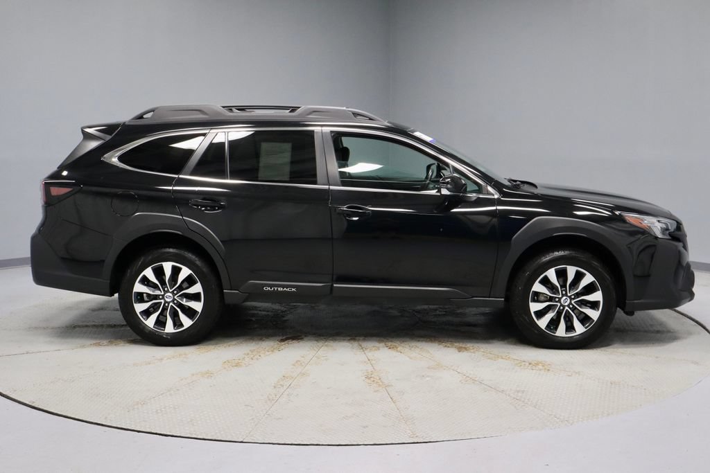 Used 2024 Subaru Outback Limited XT AWD/4WD image 7