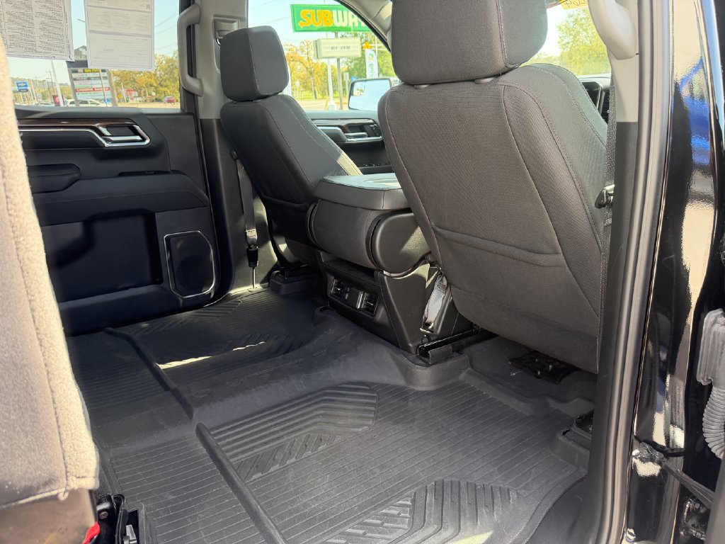 Used 2024 Chevrolet Silverado 1500 RST AWD/4WD image 32