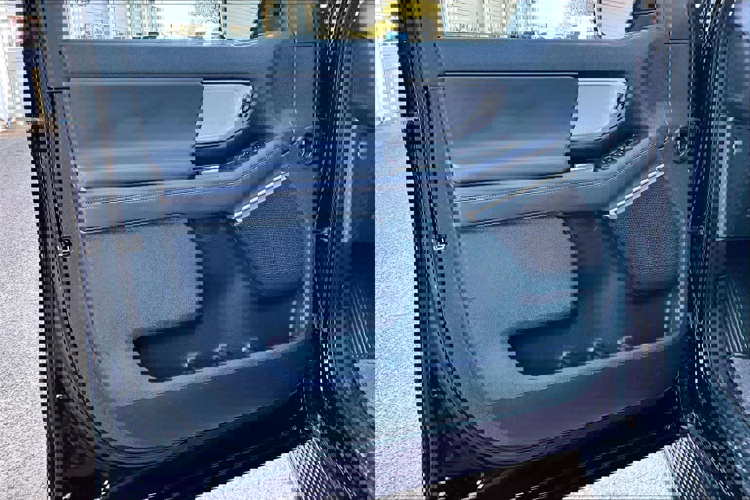 Certified 2025 Ford Expedition Max Active image 26