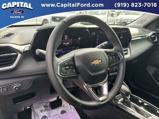 Used 2024 Chevrolet TrailBlazer LT w/ LT Cold Weather Package image 23