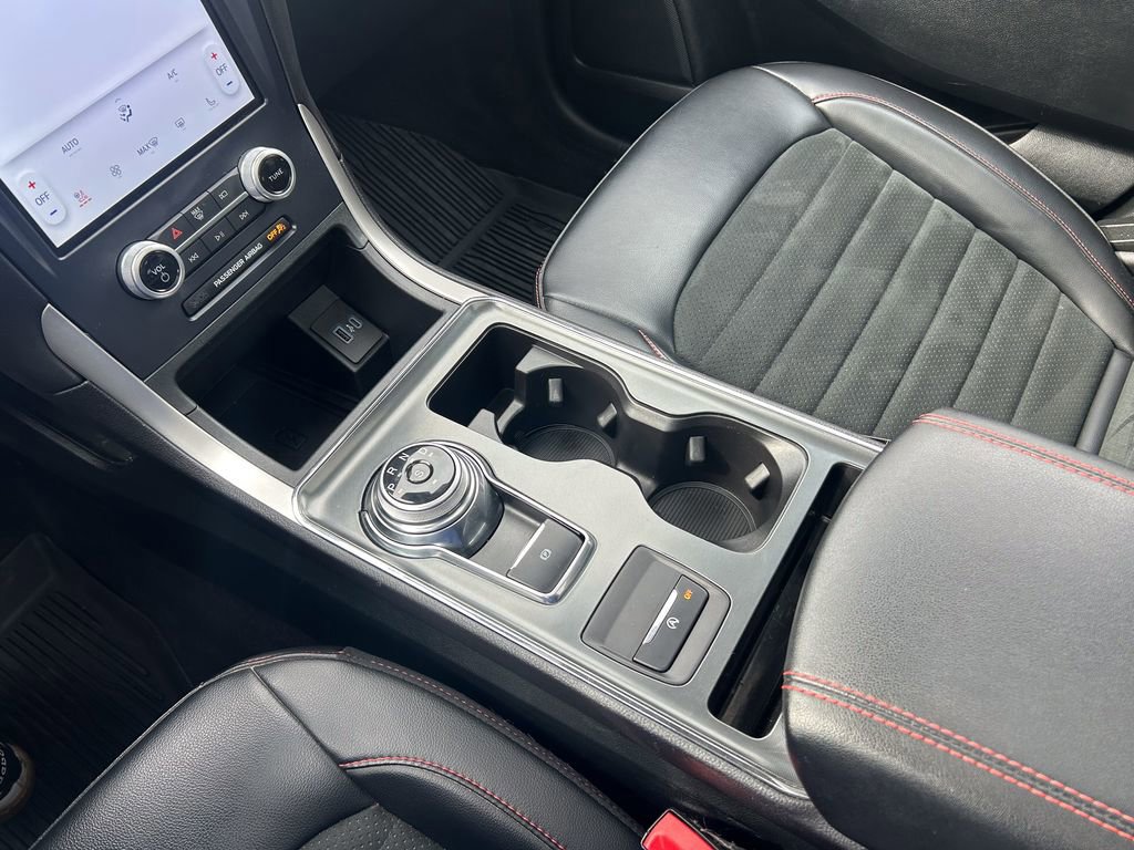 Certified 2023 Ford Edge ST-Line image 28